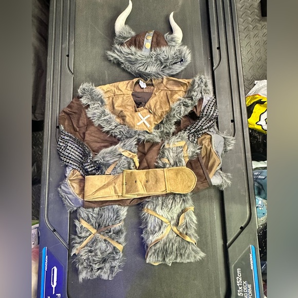 Viking Warrior - Boys Historical Fancy Dress Costume - Kids Medium 8-10 yrs - Picture 3 of 3